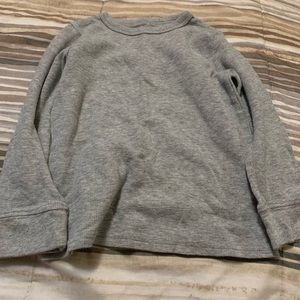 Grey long sleeves size {4T}